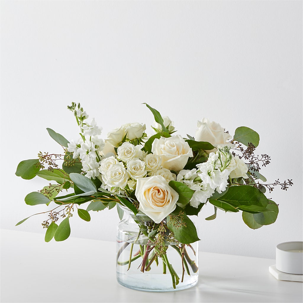 Fresh Linen Bouquet – FRUIT & FLOWER CREATIONS, Portland OR