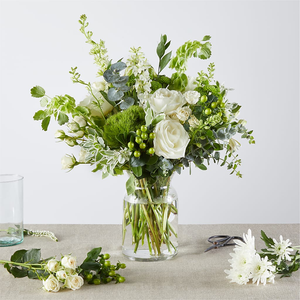 Irish Garden - A Florist Original – FRUIT & FLOWER CREATIONS, Portland OR