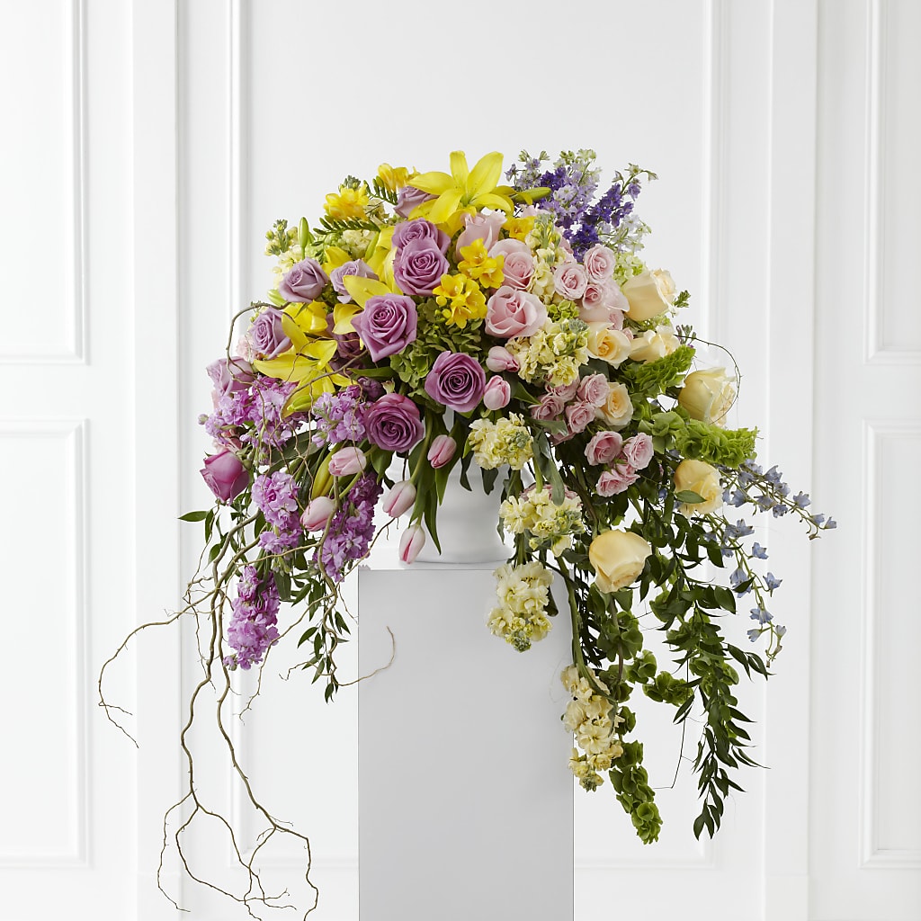 Display of Affection Arrangement – FRUIT & FLOWER CREATIONS, Portland OR