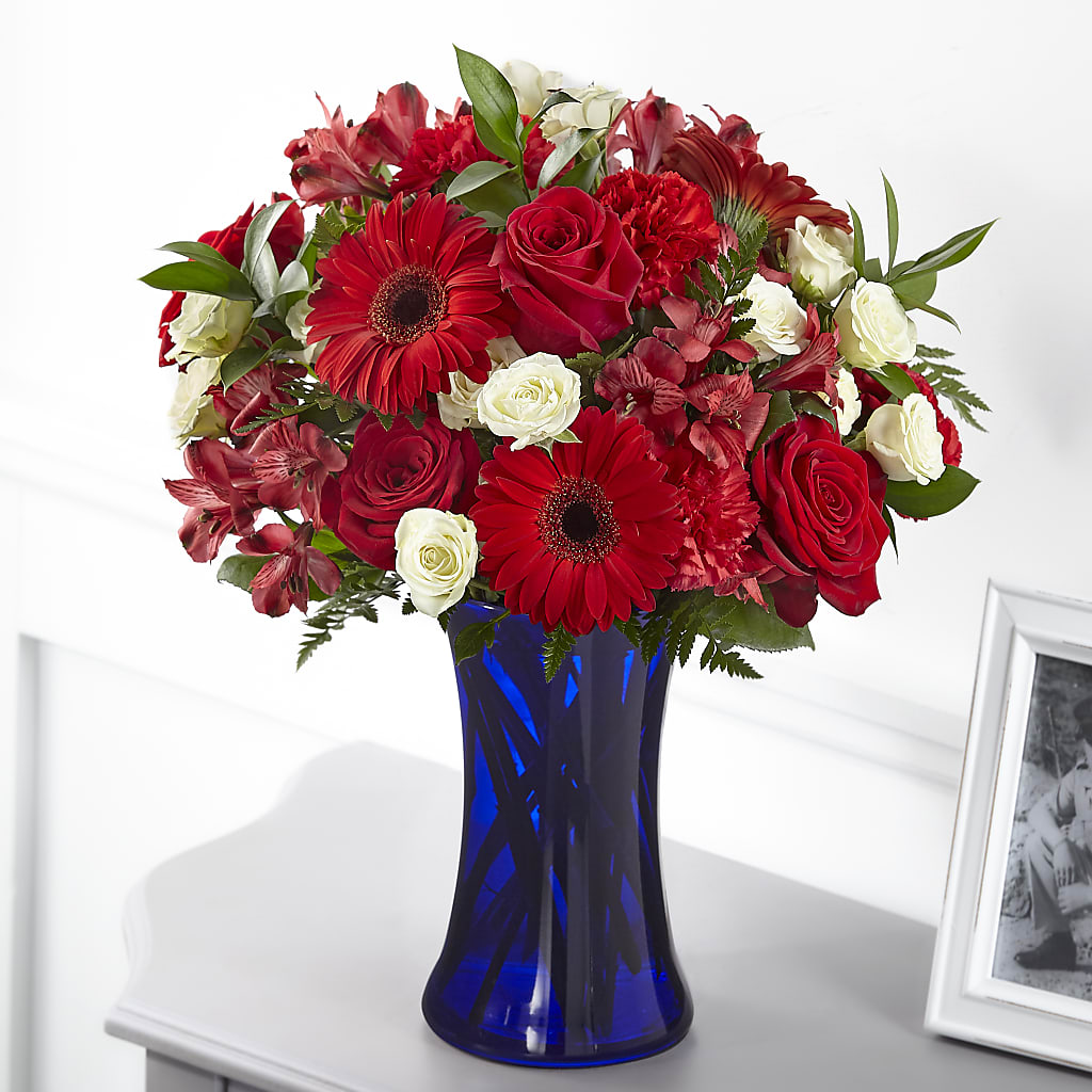 Hearts Embrace Bouquet – FRUIT & FLOWER CREATIONS, Portland OR