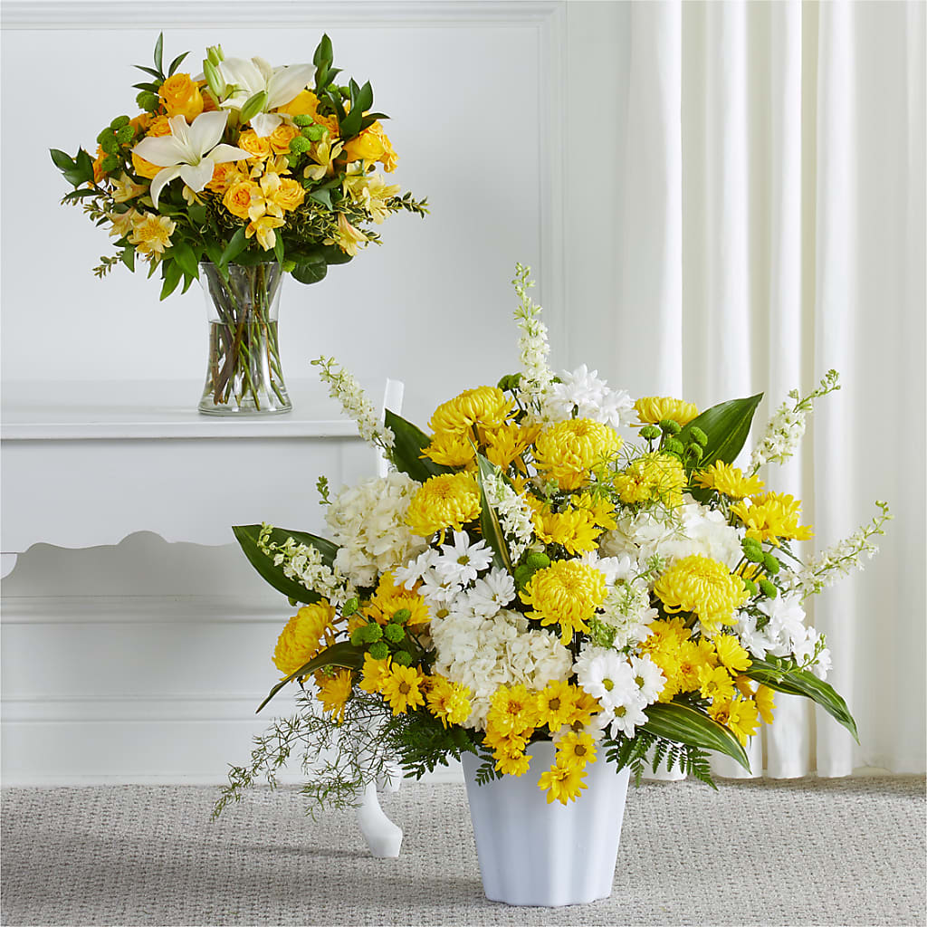 Warm Remembrance Bundles – FRUIT & FLOWER CREATIONS, Portland OR