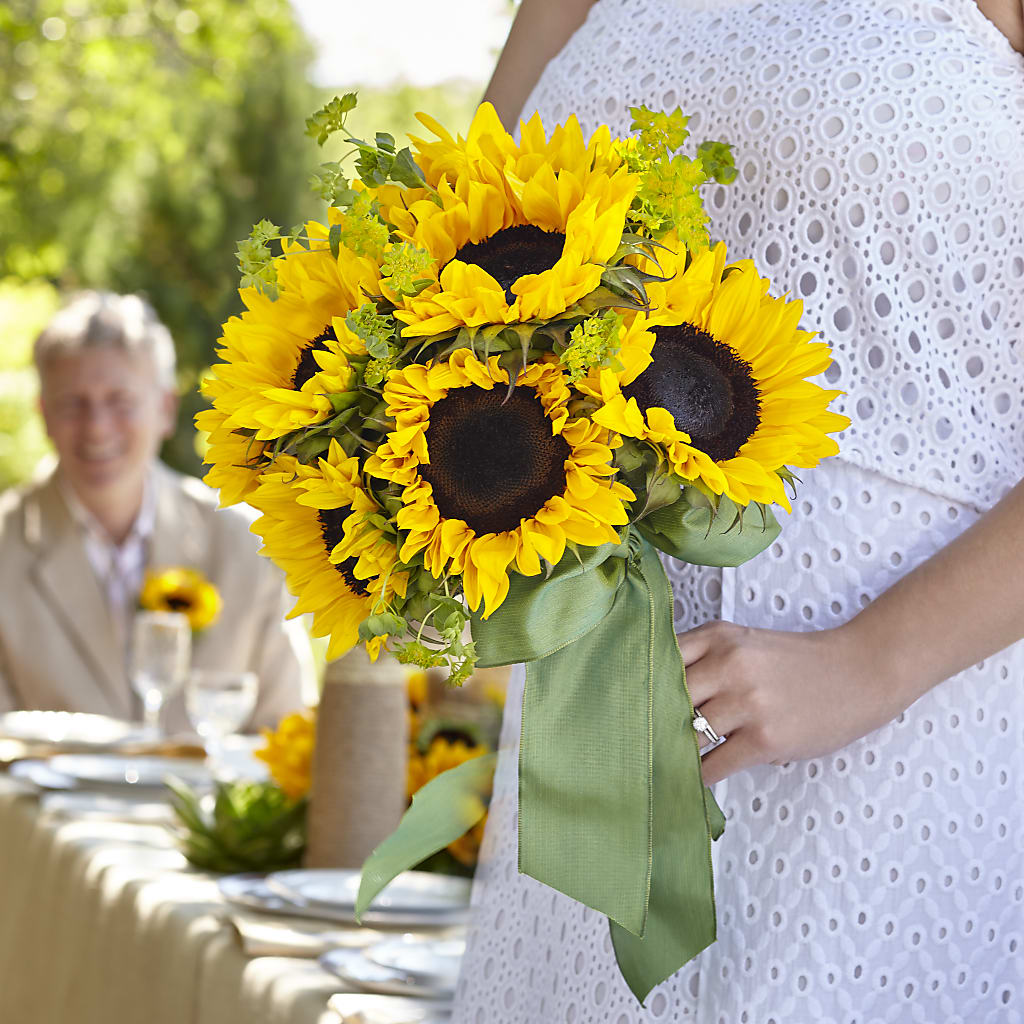 Free Spirit Bouquet – FRUIT & FLOWER CREATIONS, Portland OR