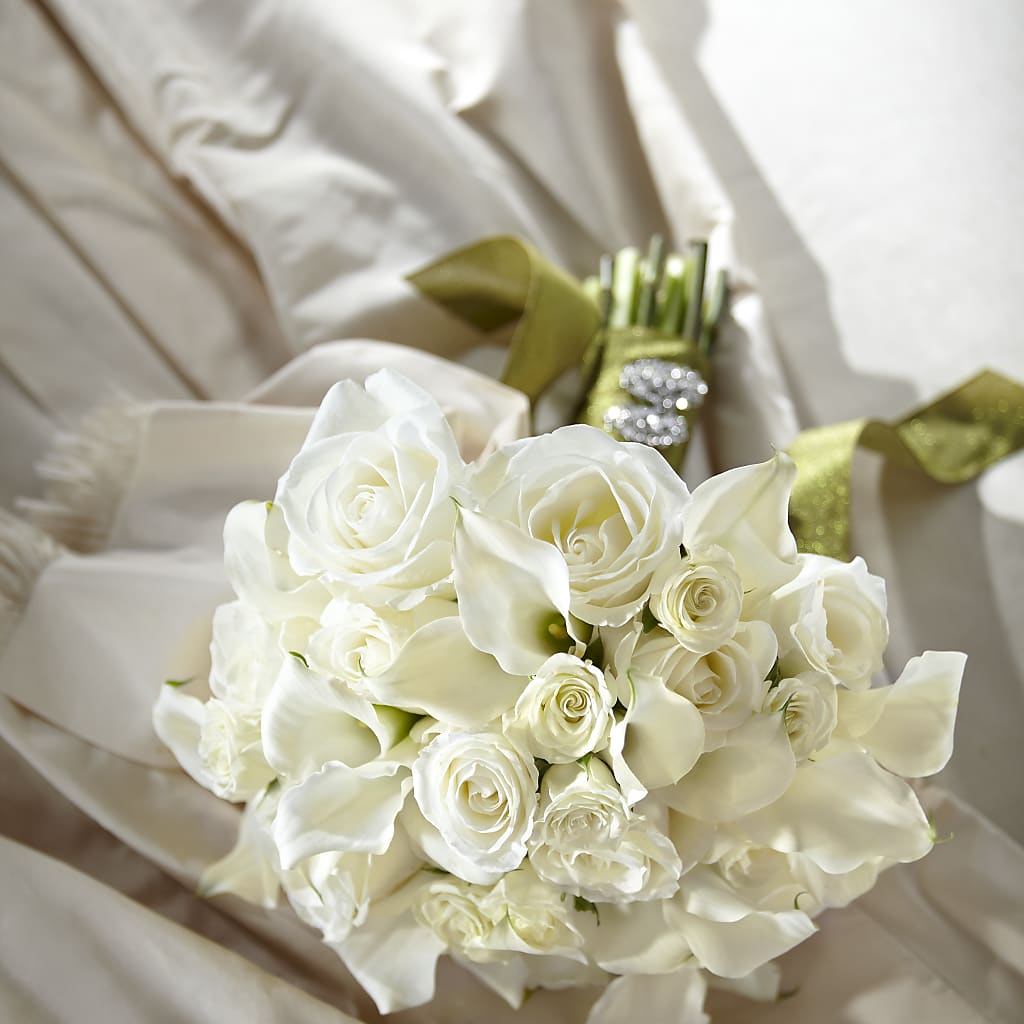 Serene Highness Bouquet – FRUIT & FLOWER CREATIONS, Portland OR