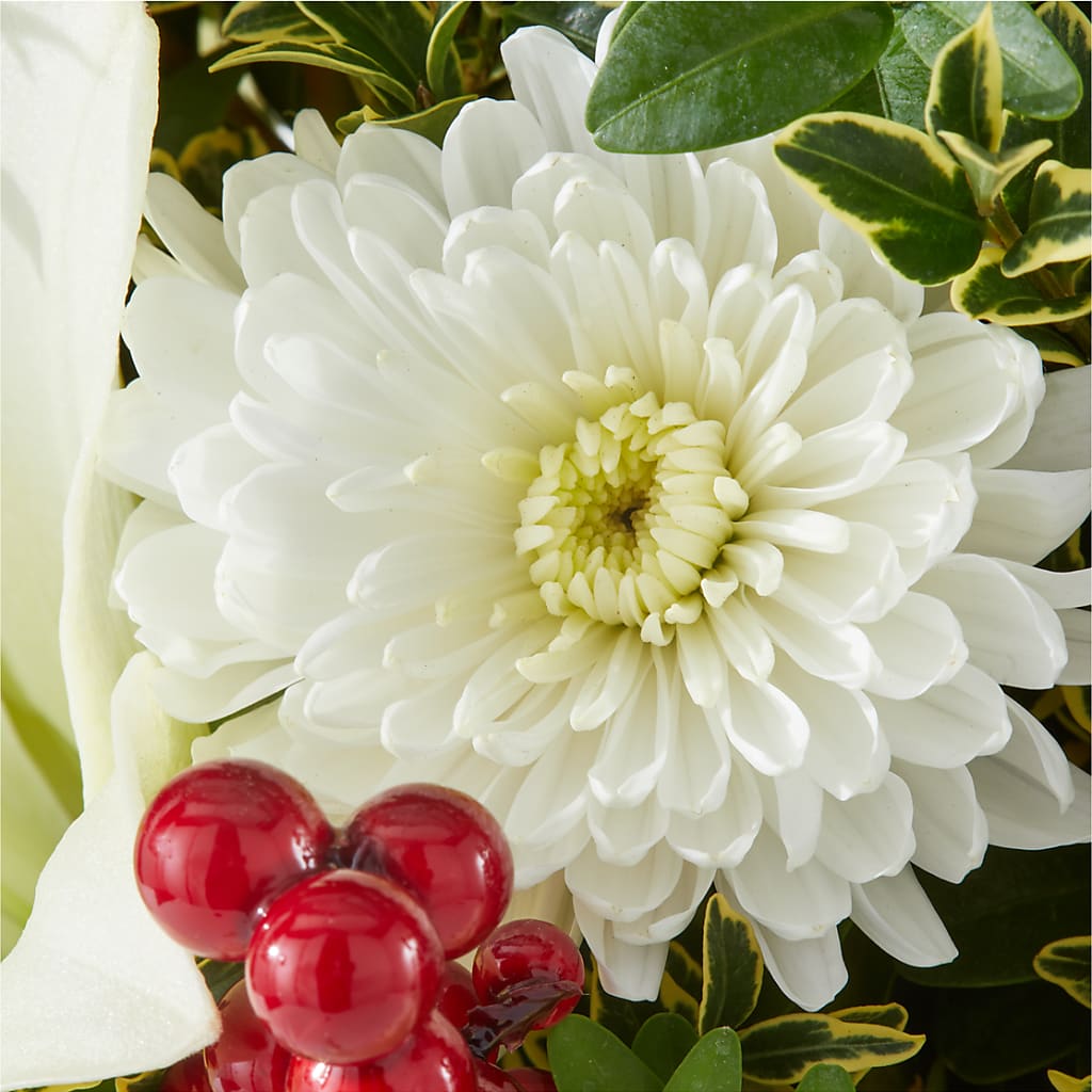 Festive Moments Tree – FRUIT & FLOWER CREATIONS, Portland OR