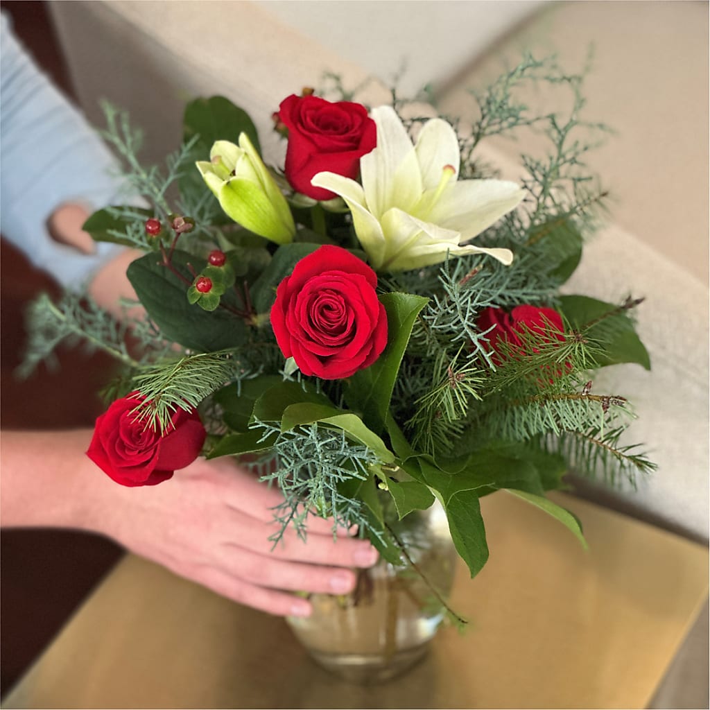Glittering Lights Bouquet – FRUIT & FLOWER CREATIONS, Portland OR