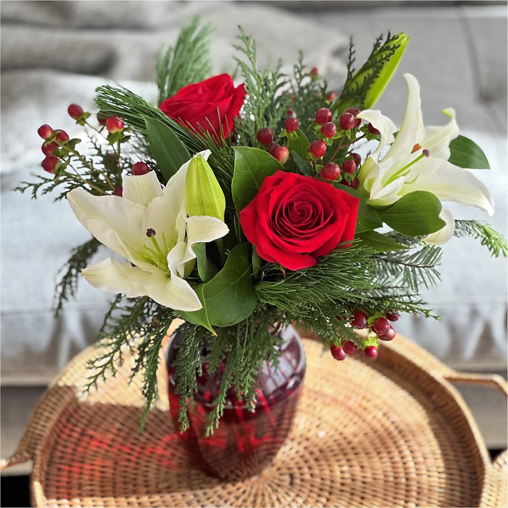 Evergreen Delight Bouquet – FRUIT & FLOWER CREATIONS, Portland OR
