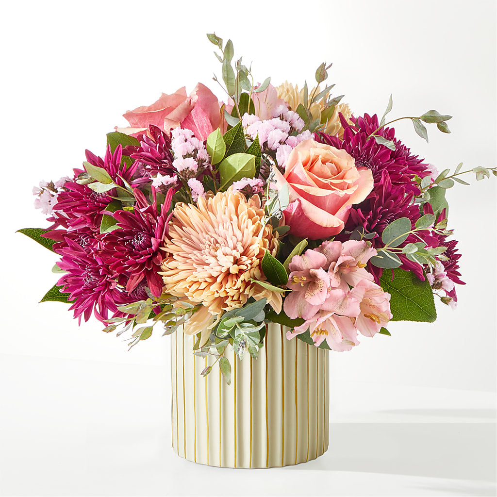 Berry Cobbler Bouquet with Ivory Vase – FRUIT & FLOWER CREATIONS, Portland OR