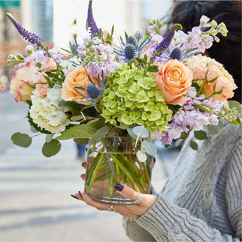Porch Swing Bouquet – FRUIT & FLOWER CREATIONS, Portland OR