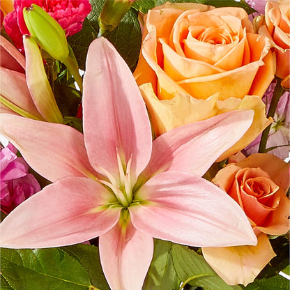 Bisous Bouquet – FRUIT & FLOWER CREATIONS, Portland OR