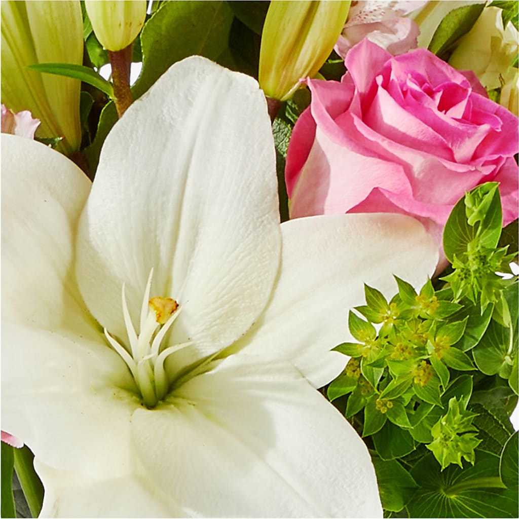 Fondly Bouquet – FRUIT & FLOWER CREATIONS, Portland OR