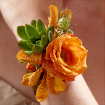 Irresistible Love Wrist Corsage – FRUIT & FLOWER CREATIONS, Portland OR